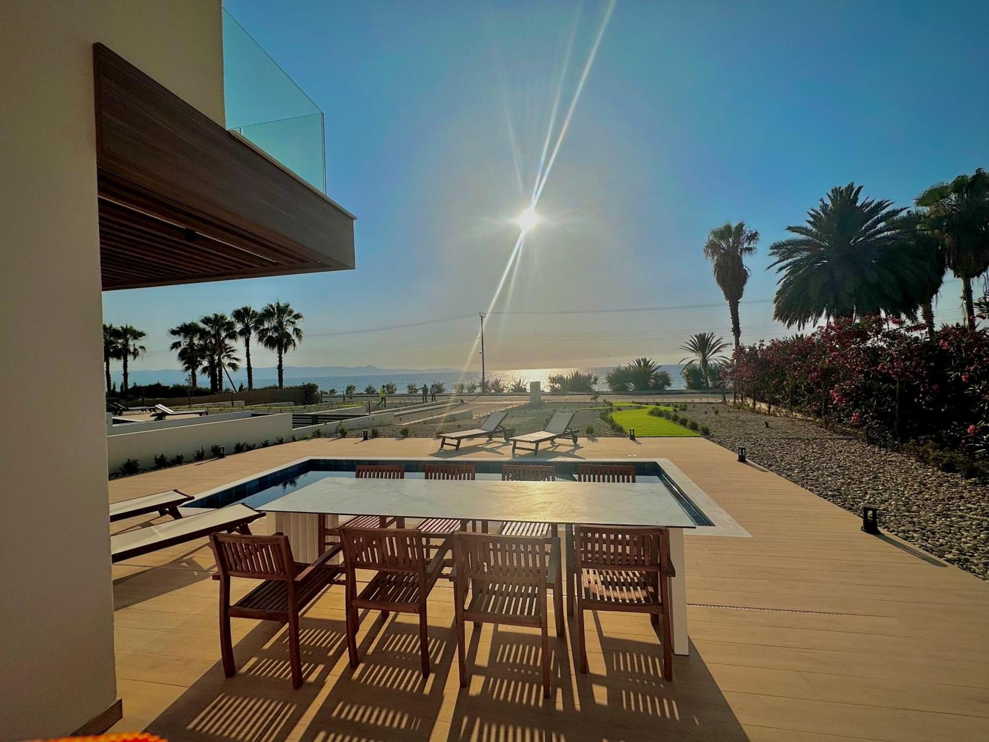 Santa Barbara Seafront Villas W Jacuzzi Pool Paphos Luaran gambar